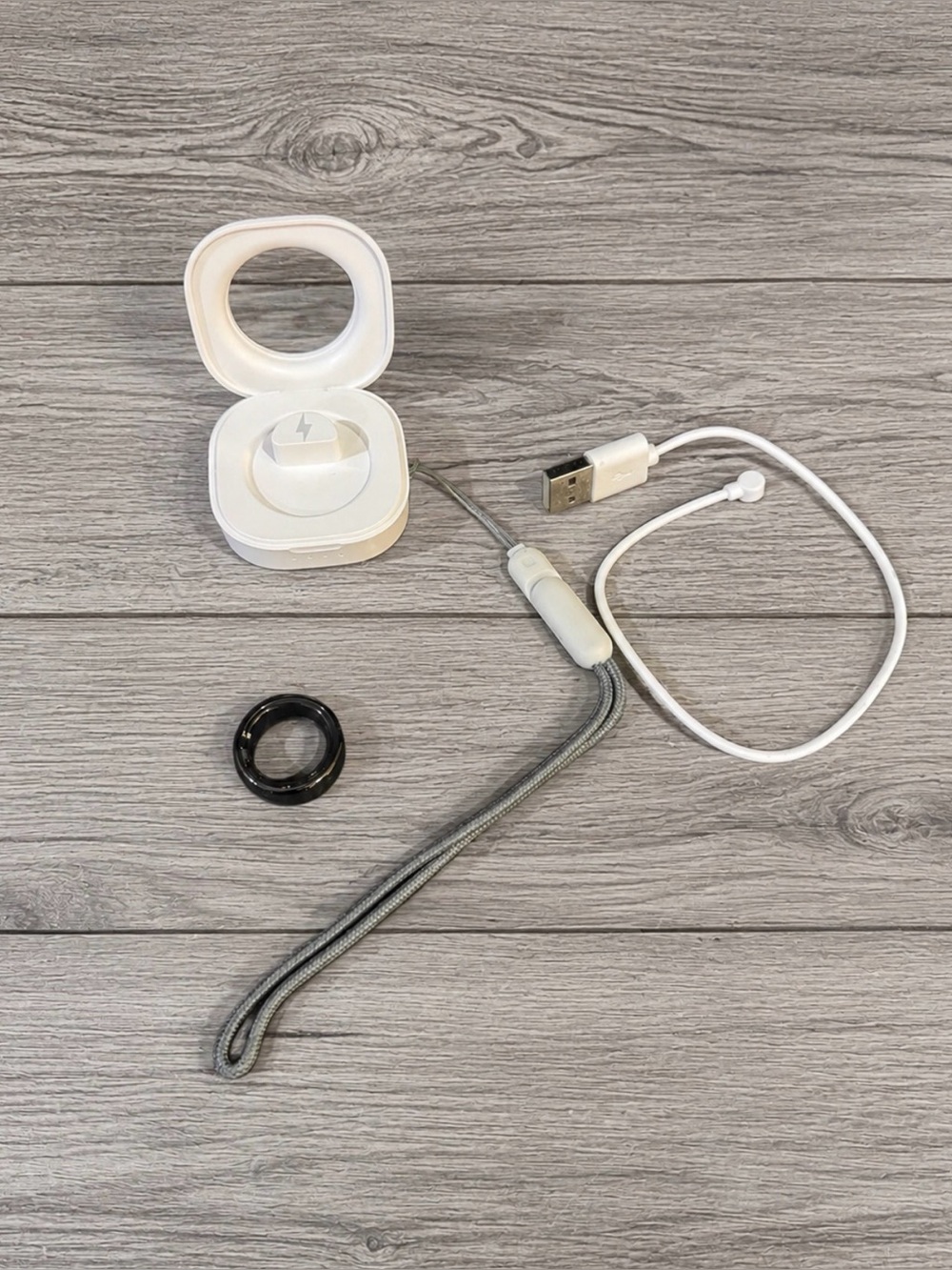 Fitness Smart Ring Bundle with Charger | Size 8 Brand New